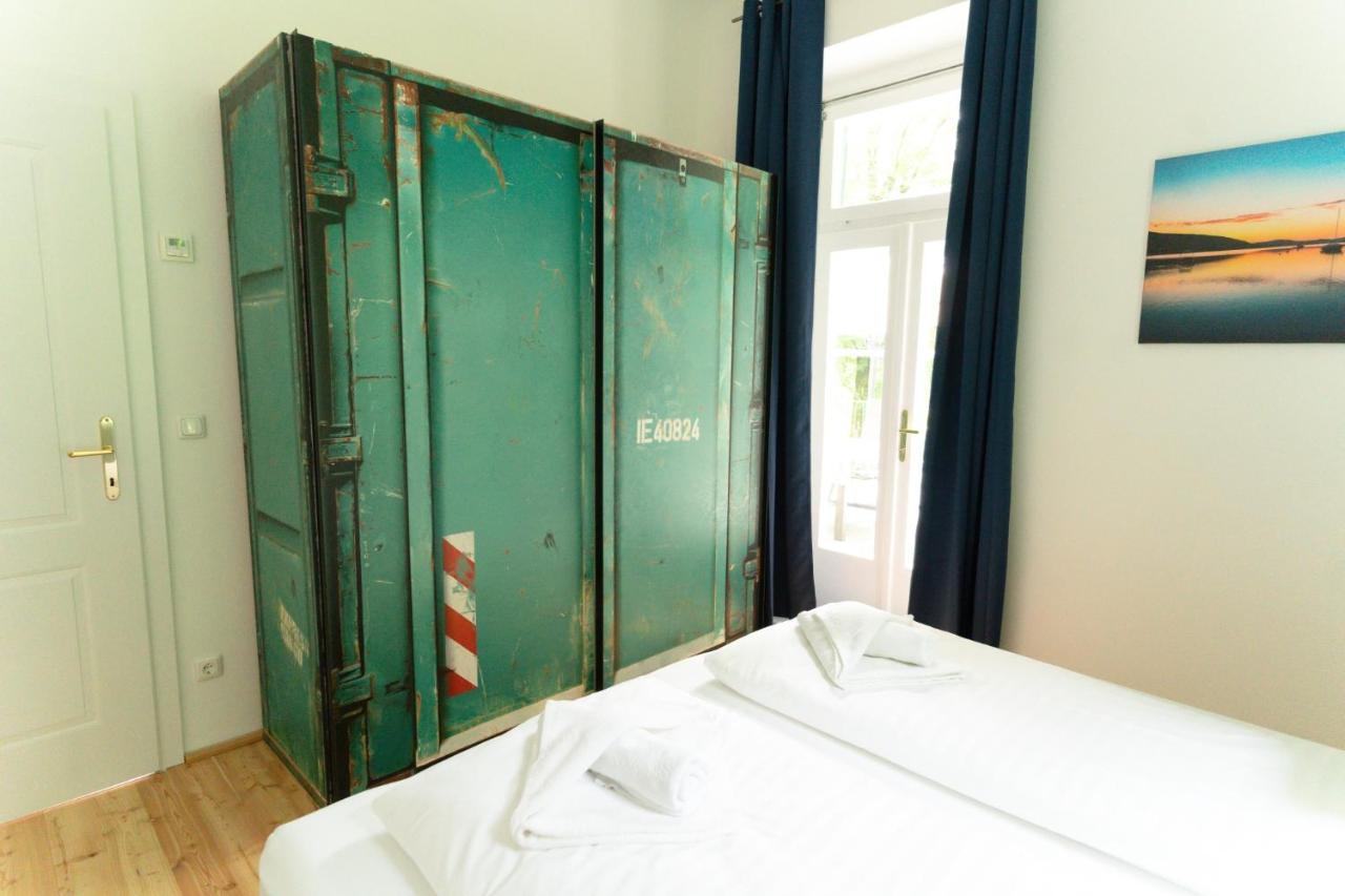 Villa Schwertfuehrer เวลเดน อัม เวิร์ทเทอร์ซี ภายนอก รูปภาพ