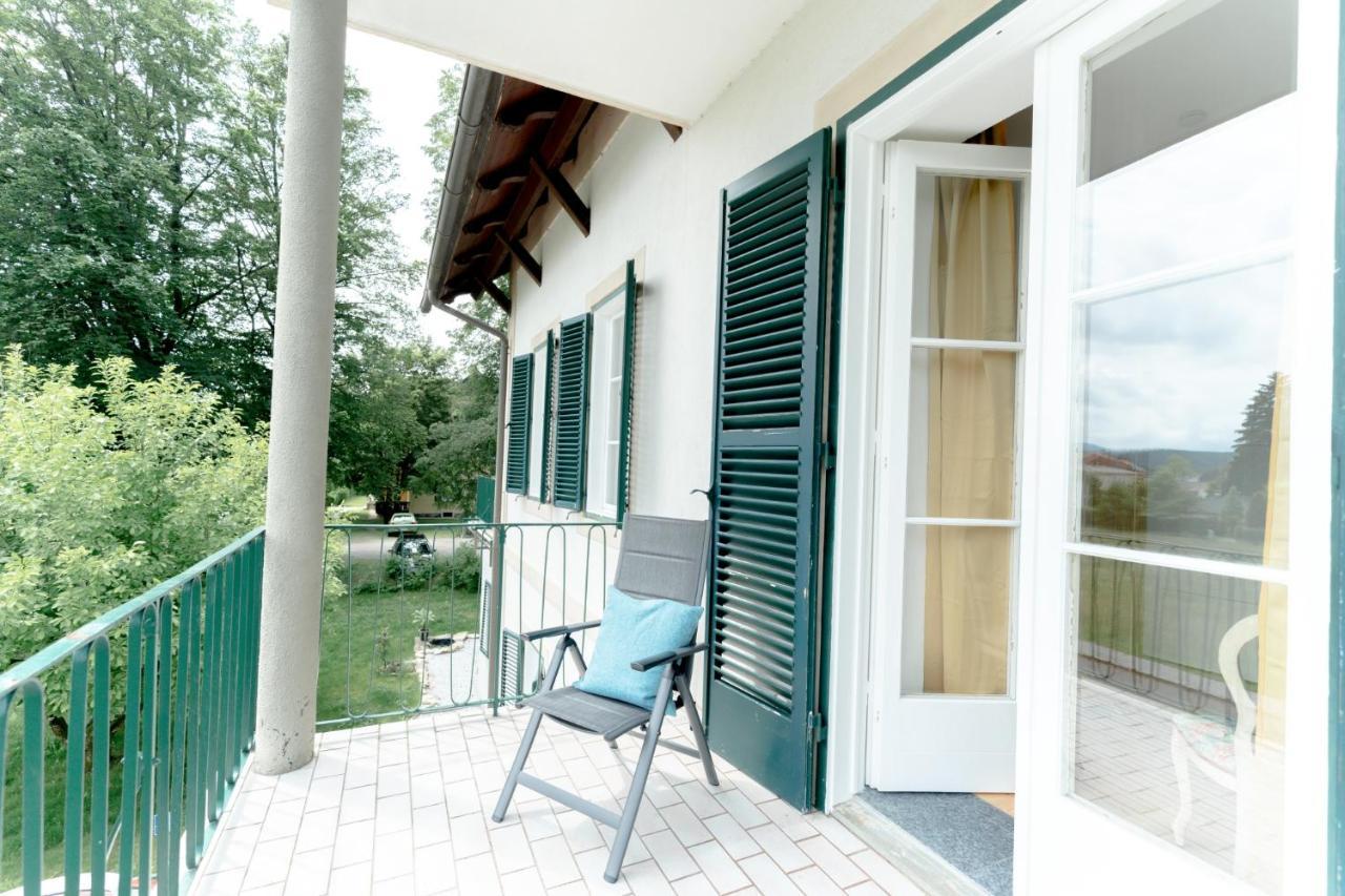 Villa Schwertfuehrer เวลเดน อัม เวิร์ทเทอร์ซี ภายนอก รูปภาพ