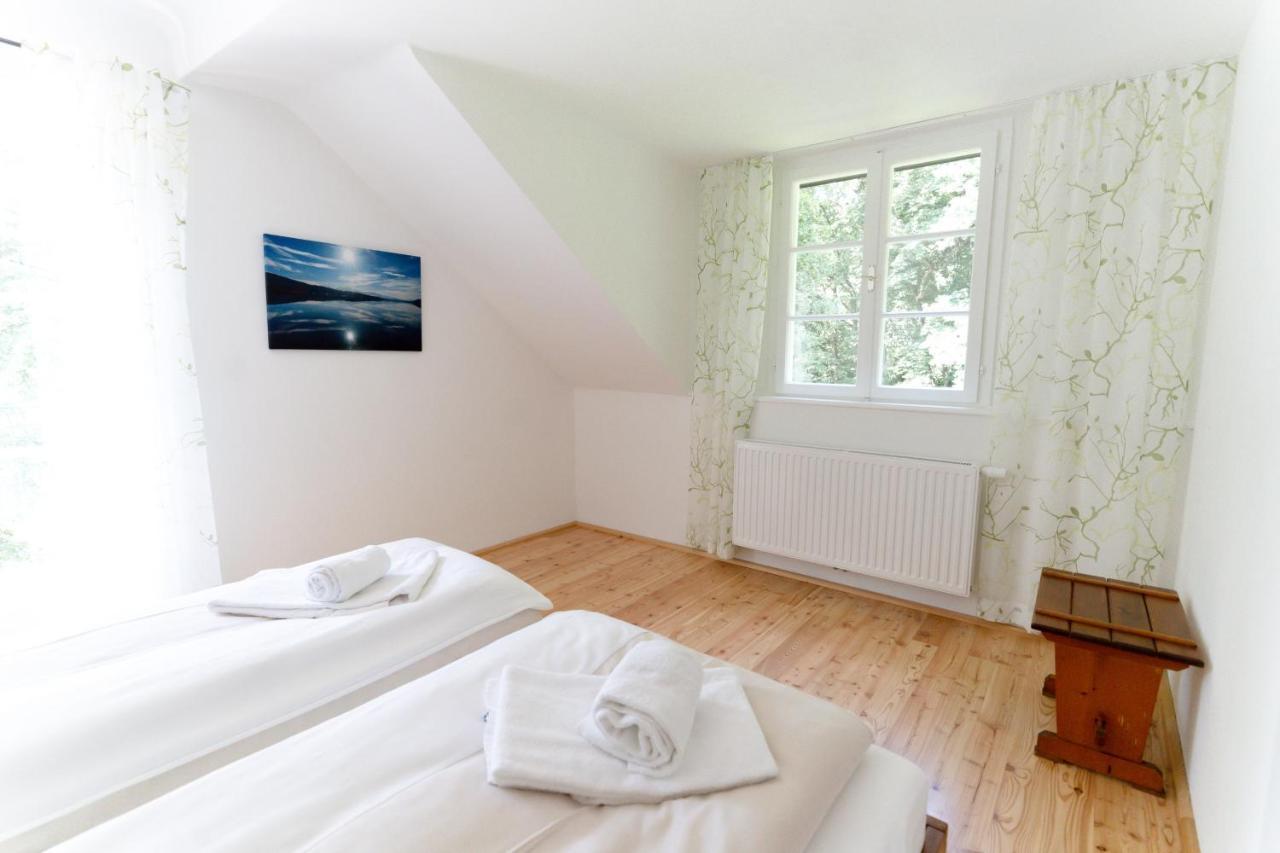 Villa Schwertfuehrer เวลเดน อัม เวิร์ทเทอร์ซี ภายนอก รูปภาพ